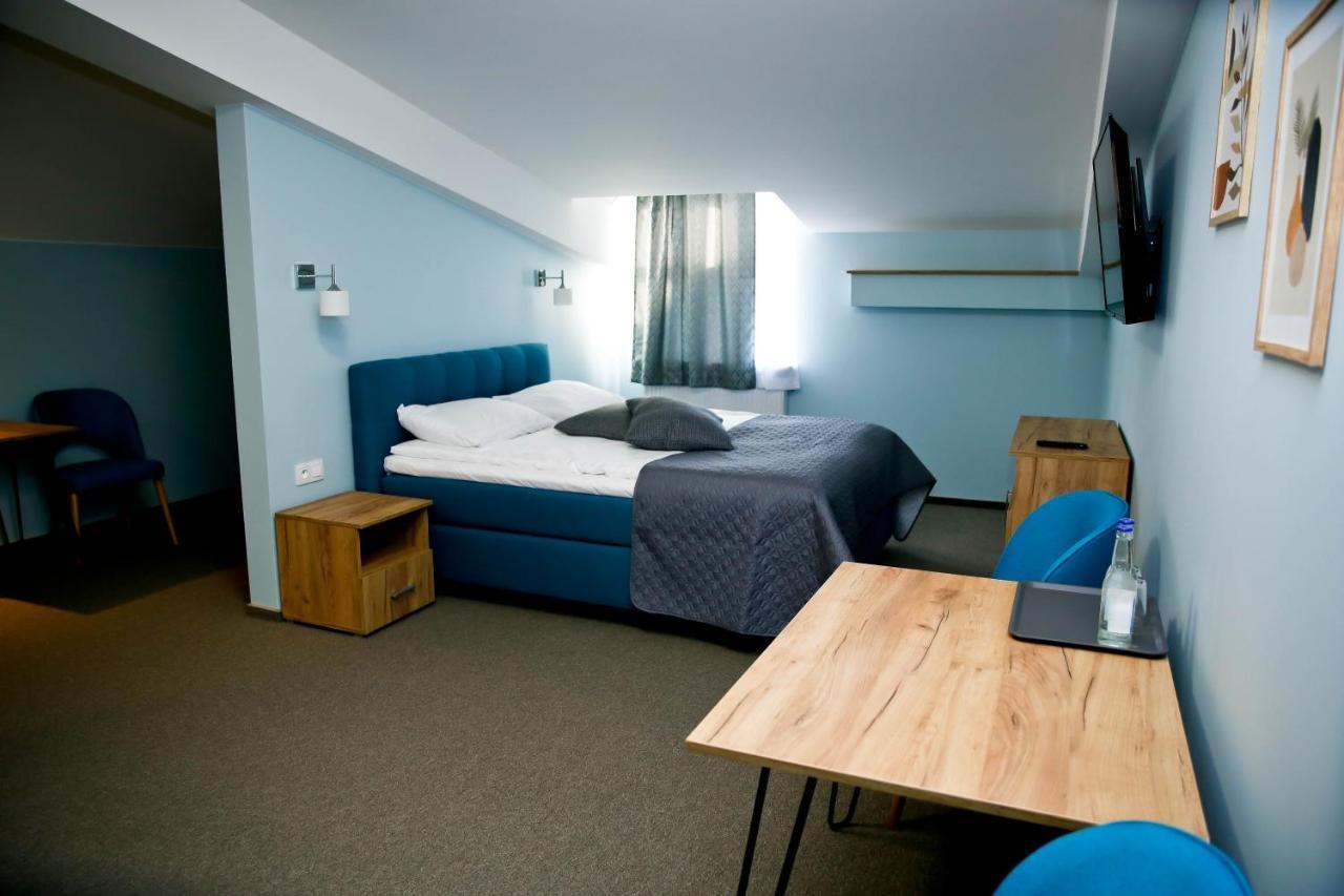 Pod Wiatrakiem Hotel Warta Kültér fotó
